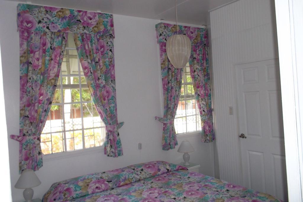 Beach Guest House Cleverdale Bridgetown Exterior foto